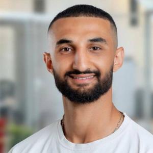 Amir Daush 